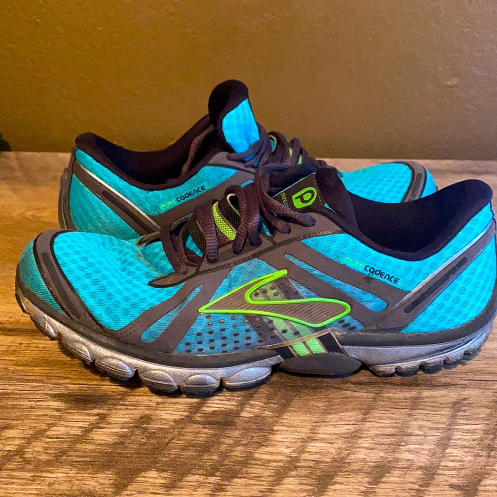 Women’s Brooks Pure Cadence Size 9 running shoes